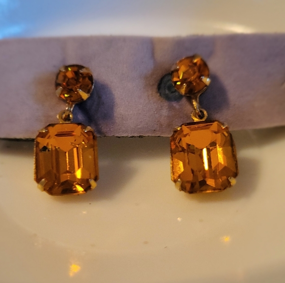 Vintage 50s Rich Amber Screw-back Drop Costume Jewelry Earrings - Picture 3 of 12